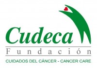La concejala de Participación Ciudadana, Ana Macías, anima a los benalmadenses a colaborar con la fundación.