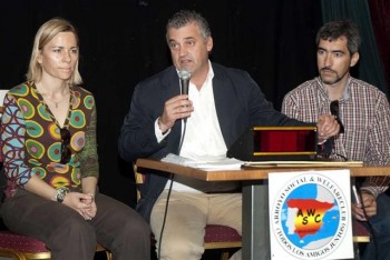 "• Este agradecimiento por parte de un cargo institucional tan importante supone un aliciente muy valioso para nuestro trabajo en la Concejalía de Residentes Extranjeros”, ha valorado el alcalde.