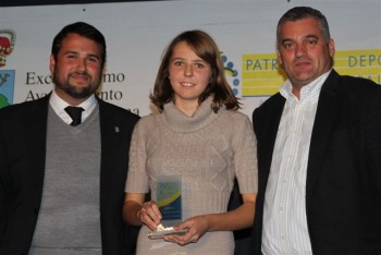 20111222_Gala_Deporte (3) El alcalde Javier Carnero y el edil de Deportes Juan Olea presidieron la entrega de galardones en el hotel Polinesia del complejo Holiday World