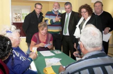 La iniciativa parte de un grupo de residentes extranjeros, pero el club está abierto a la participación de cualquier persona interesada en aprender este juego de cartas tan popular en algunos países europeos.