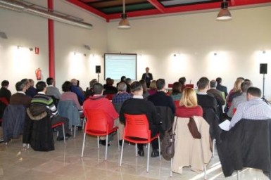 •	El evento ha contado con ponentes de la talla del alcalde de Jun, José Antonio Rodríguez Sala; y la directora de Gobierno Abierto y Comunicación en Internet del Gobierno Vasco, Nagore de los Ríos.