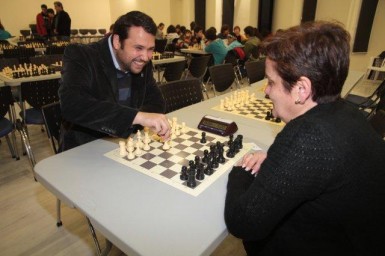 “Desde la Concejalía de Deportes queremos brindar todo nuestro apoyo al ajedrez y en consecuencia seguiremos apostando por traer a nuestra ciudad todos los eventos deportivos”, ha destacado el concejal de Deportes, Juan Olea.