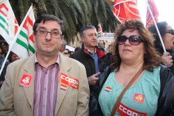 20120219_manifestacion_reforma_labora (9) Numerosos representantes políticos acudieron a la manifestación