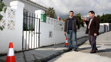 •	Un pequeño equipo itinerante se encargará de la eliminación de las barreras en urbanizaciones y núcleos residenciales, a petición de los vecinos.