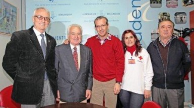 “La grave situación de muchas familias y el incremento de usuarios del comedor social hace necesario y urgente una nueva campaña de recogida de alimentos”, ha valorado el concejal Francisco Salido .