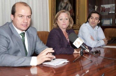 La primera reunión del foro, en la que participarán partidos políticos, asociaciones de jóvenes, peñas y demás colectivos ciudadanos, tendrá lugar el próximo lunes 26 de marzo en el Ayuntamiento.