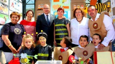 Estudiantes de diferentes centros escolares del municipio y de fuera han mostrado los distintos estudios y experimentos en los que han ido trabajando en sus centros.
