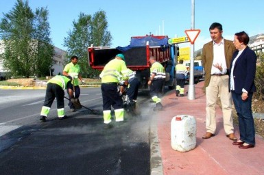 Ya se ha actuado en calles de Benalmádena Costa y ahora se intervendrá en Arroyo de la Miel y Benalmádena Pueblo.