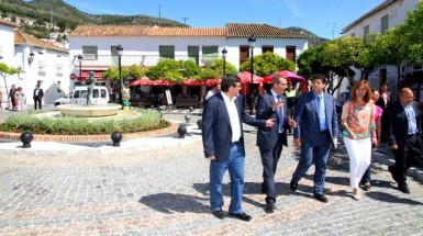 “Tengo la intención de conocer la realidad concreta de forma directa de todos los municipios andaluces, empezando por Benalmádena”, ha manifestado el vicepresidente.