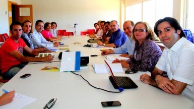 En este encuentro se aprobó el Plan de Acción de la Agenda XXI para Benamádena, que consta de ocho líneas estratégicas con más de 60 acciones concretas, que ahora pasarán a debatirse.