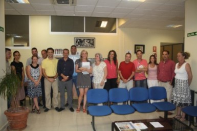 Paloma García Gálvez visita el Centro Municipal de Formación Permanente, la Delegación de Bienestar Social, Tesorería y el Patronato Deportivo Municipal