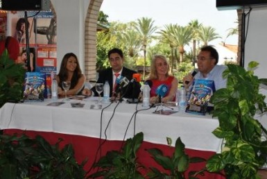 García Gálvez resalta que Tivoli ha sido pionero en la extensa oferta de turismo de ocio que ofrece en la actualidad el municipio