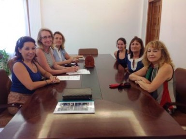 La presidenta de la AFAB ha agradecido el compromiso del Gobierno municipal con el colectivo.