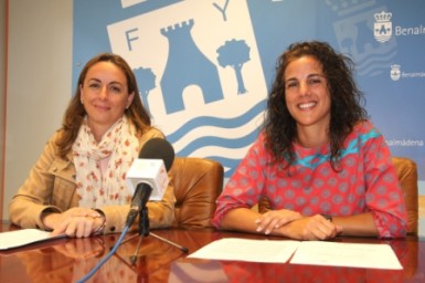 La iniciativa, propuesta por el Aula del Mar, tiene como objetivo educar a los escolares y a la ciudadanía benalmadense en la cultura de separación de envases para su reutilización.