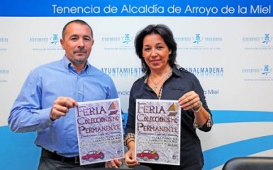 La iniciativa, pionera en el municipio, citará a los coleccionistas todos los domingos en la plaza Pepa Guerra (Pueblosol).