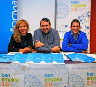  Están dedicados principalmente a mujeres y permitirán a 34 desempleados formarse en materia de atención socio-sanitaria para personas dependientes y en operaciones básicas de pisos en alojamientos.