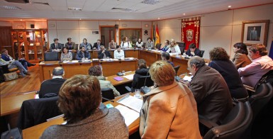 La Corporación municipal aprueba en pleno solicitar de nuevo al Gobierno central que se desarrollen los trámites necesarios para que se inicien las obras el próximo año