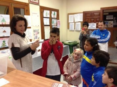 Tras resultar ganadora en el Concurso ‘Nuestra Navidad’, organizado por las delegaciones de Educación y Festejos. 