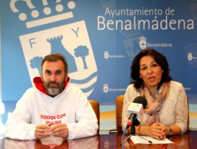 La alcaldesa de Benalmádena asistió al evento, acompañada por los ediles de Participación Ciudadana y Deportes, Ana Macías y Juan Olea, respectivamente, y por otros miembros del Gobierno municipal.