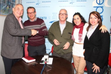 El concejal de Bienestar Social, Francisco Salido, ha agradecido el gesto del restaurante Brassiere L’Abadde. 