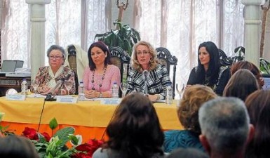 La regidora preside el acto con motivo del Día Internacional de la Mujer, celebrado en el Castillo del Bil-Bil.