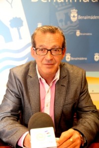 "Para nosotros es un orgullo ver como en nuestros centros de mayores se realizan numerosas actividades para que los mayores tengan un envejecimiento activo", dijo Salido.