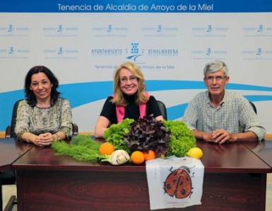 La alcaldesa, Paloma García Gálvez, ha firmado hoy un convenio de colaboración con la Asociación Guadalhorce Ecológico para impulsar el evento.