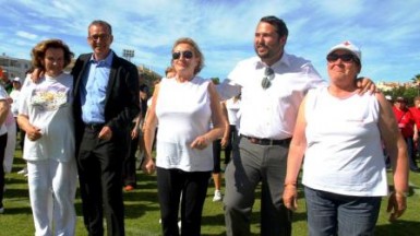 La actividad ha reunido en el Polideportivo Municipal de Arroyo de la Miel a participantes de Benalmádena y de otras localidades de la provincia.