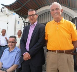 Salido ha mostrado su apoyo a los dos candidatos, Manuel Lozano y Miguel Reyes.