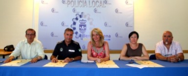 La iniciativa contempla la puesta en marcha en los próximos días de un grupo policial de paisano que reforzará la vigilancia y la seguridad en el municipio.