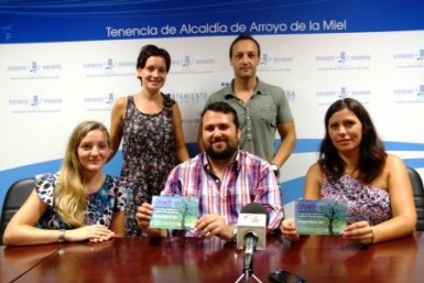 El concejal de Festejos accidental, Juan Olea, ha invitado a todos los benalmadenses y visitantes a asistir al espectáculo.