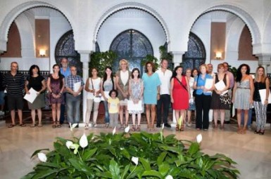 Cerca de un centenar de personas asistieron al evento, del que resultaron ganadores Carmen Lozano y Eduardo Gea.