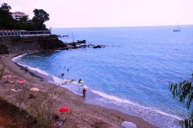Playa donde sucedió el rescate del turista el pasado viernes.
