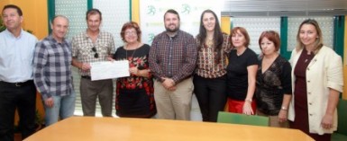 En este evento deportivo se ha recaudado un total de 1.250 euros, de los que 939 euros proceden de los dorsales solidarios vendidos.