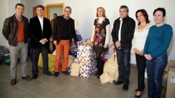 Benalmádena entrega los donativos de la campaña 'Tu juguete estrella' que se han repartido entre las familias con menos recursos del municipio