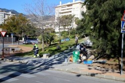 La concejalía de Servicios Operativos esta llevando a cabo una serie de mejoras en cuanto al acerado en el entorno de la Avd. Mare Nostrum.