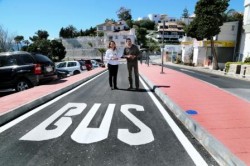 La concejala de Vías y Obras, Concha Cifrián, ha destacado que “este nuevo servicio permitirá el tránsito de los viajeros y turistas desde Málaga, el aeropuerto o la estación de trenes, hasta cualquier punto del eje litoral”.