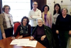 El Museo de Arte Precolombino ‘Felipe Orlando’ de Benalmádena Pueblo ha recibido la donación de 200 documentos –entre libros de historia y arte de los pueblos precolombinos, ejemplares de la revista ‘Arqueología Mexicana’ y ejemplares de mapas y guías de viaje de la región- cedidos por María Paris España.