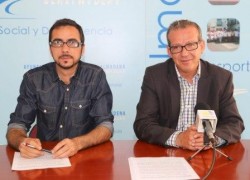 El primer teniente de alcalde y Concejal de Bienestar Social, Francisco Salido ha ofrecido una rueda de prensa junto al Asesor de Tercera Edad, Francisco Cañete, para presentar el taller de Danza Oriental que se desarrollará en el Centro Social de Carola.