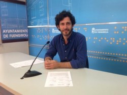 l concejal de Servicios Sociales del Ayuntamiento de Fuengirola, Francisco José Martín, ha informado esta mañana sobre el servicio de Ayuda a Domicilio, incluido dentro del Programa municipal “Mayores Solos”, que actualmente presta atención a 190 fuengiroleños. El servicio de Ayuda a Domicilio cuenta con un presupuesto anual de 300.000 euros aportados en solitario por el Consistorio.