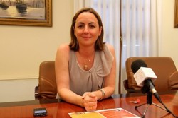 Benalmádena se ha sumado hoy al Día Nacional de la Nutrición 2014, que celebró su decimotercera edición el pasado 28 de mayo con el lema ‘Comer sano es divertido, la obesidad infantil no’. La jornada, organizada por Fesnad, con la colaboración del Ministerio de Sanidad, ha tenido como principal objetivo sensibilizar a la población sobre la obesidad infantil, un problema conocido como ‘la pandemia del siglo XXI’ y que en España afecta a 1 de cada 2 niños con edades comprendidas entre los 6 y los 9 años.