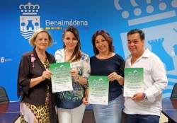 La Asociación Española Contra el Cáncer (AECC) celebrará el próximo sábado, 14 de junio, su tradicional cena de verano, que tendrá lugar en la Terraza Oasis del Hotel Sunset Beach, en Benalmádena Costa. El evento, organizado por el colectivo benéfico, con la colaboración de la Delegación de Participación Ciudadana del Ayuntamiento de Benalmádena, tiene como principal objetivo recaudar fondos, que se destinarán a continuar prestando los servicios de prevención, investigación, diagnóstico precoz, asistencia psicológica, atención social y actividades lúdicas y de orientación, entre otras ayudas como el apoyo para la reinserción laboral y la información directa a través de diversos programas y mantenimiento de las unidades.
