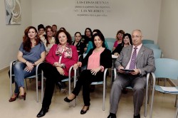La edil de Igualdad, Ana Macías, ha estado presente en esta actividad celebrada en el centro hospitalario