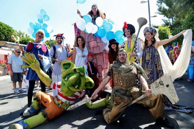 La actividad recorrió las calles ante pequeños y mayores de Benalmádena y otros municipios