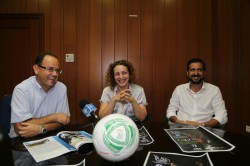 Cortés invita a vecinos y turistas a pasar por esta exposición itinerante