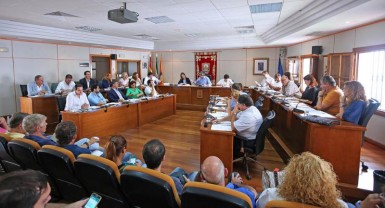 “Benalmádena precisa un incremento de esas ayudas públicas, al tratarse de un municipio de gran afluencia turística que en verano duplica su población”, ha apuntado el alcalde Víctor Navas