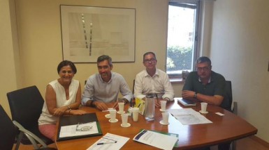 “El primer paso sería el cese de los derechos mineros de la empresa que explotaba la cantera para que el Ayuntamiento vuelva a disponer de los terrenos para devolverlos para el uso y disfrute de la ciudadanía”, ha anunciado el alcalde