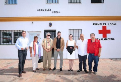 “Mantendremos reuniones periódicas con sus representantes para atender sus demandas y realizar los arreglos y mejoras necesarios”, ha destacado el concejal de Servicios Operativos, Salvador Rodríguez