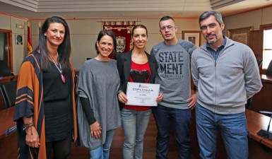 “Estamos encantados con el éxito de participación: Benalmádena Pueblo se llenó de vecinos y visitantes de otros municipios”, ha destacado el alcalde Víctor Navas