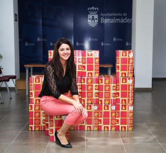 “Como equipo de gobierno hemos realizado un gran esfuerzo para contribuir a que las familias más necesitadas también puedan disfrutar de estas fiestas”, ha destacado la concejala Irene Díaz